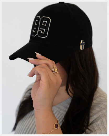 Suede Hat / He Leaves The Ninety Nine